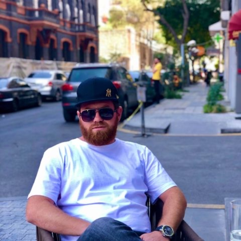 Meet your Posher, Narek